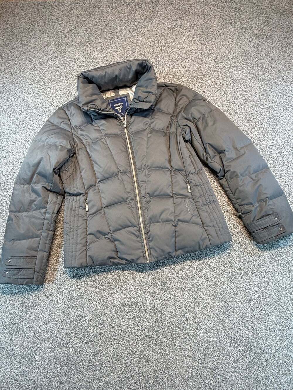 Fera Jackie Down Jacket Women’s Size 12 Gray Quilted Puffer Ski Coat